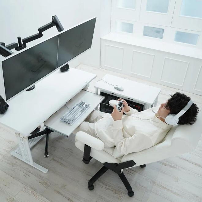 代年轻人谁还没件“电竞家具”啊？凯发k8国际首页登录如今这个时(图7)